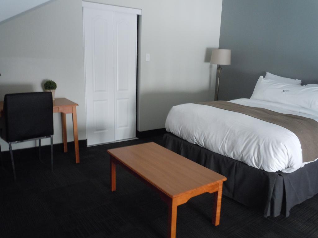 Suite en Mezzanine avec 2 Lits Queen-Size - Vue sur Lac